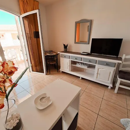 Apartment Casa Gio-monolocale Con Piscina Riscaldata
